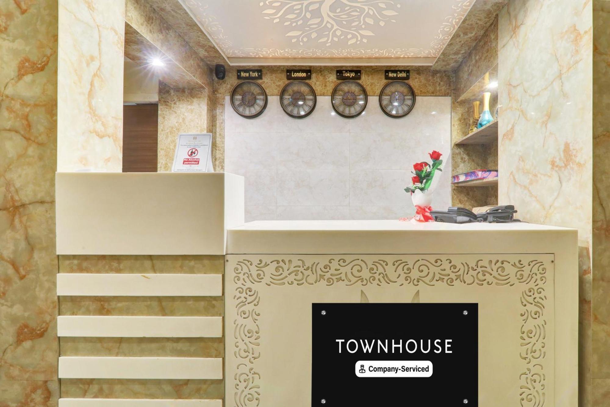 Super Townhouse Kankarbagh Formerly Kunwar Alcajars Patna  Buitenkant foto
